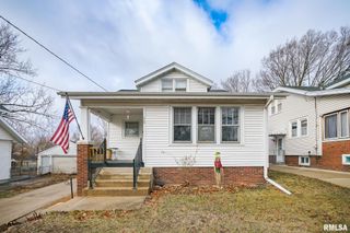 2709 N CALIFORNIA Avenue, Peoria, IL 61603