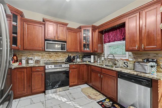 6096 Willowpond Court, Douglasville, GA 30135