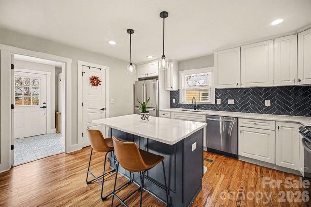 4532 Carriage Drive Circle, Charlotte, NC 28205