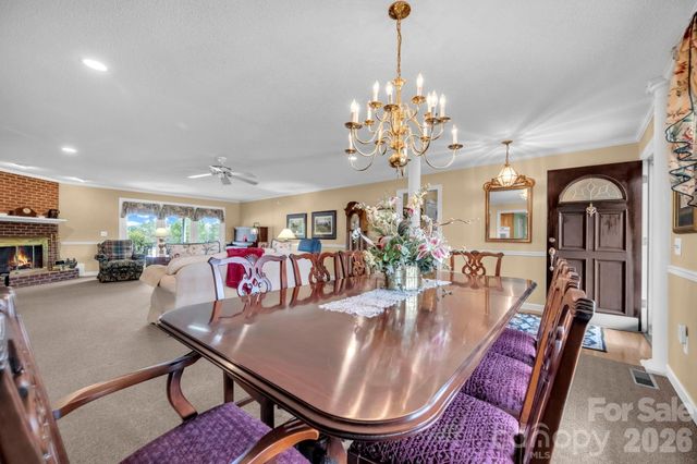 824 N Forest Hills School Road, Marshville, NC 28103
