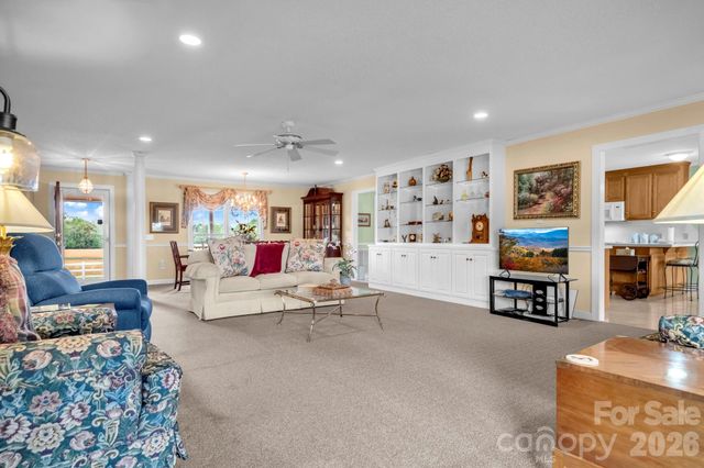 824 N Forest Hills School Road, Marshville, NC 28103