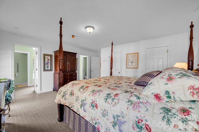 824 N Forest Hills School Road, Marshville, NC 28103