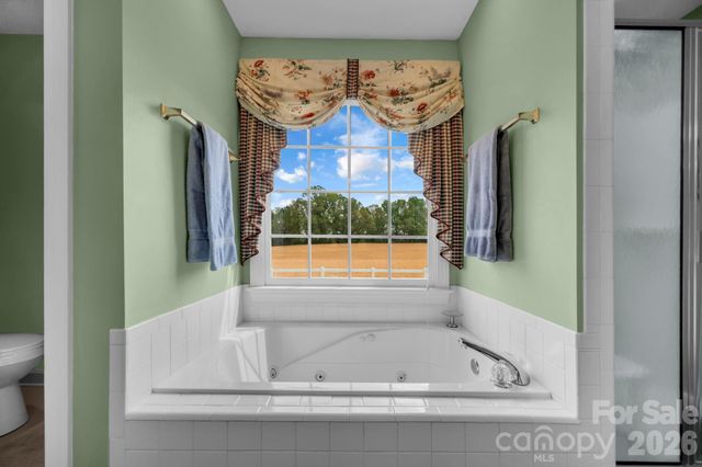 824 N Forest Hills School Road, Marshville, NC 28103