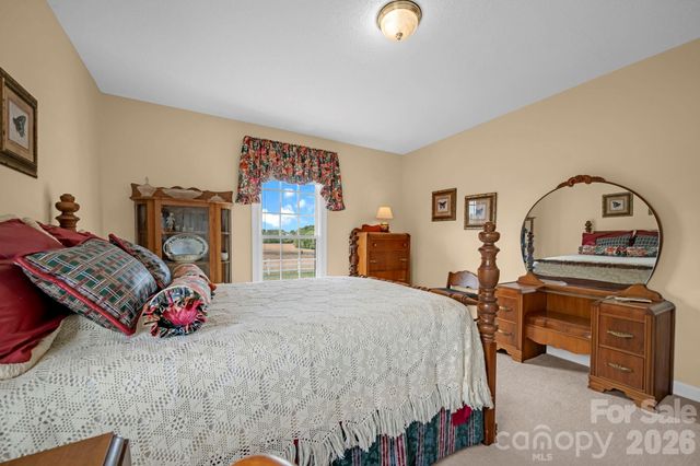 824 N Forest Hills School Road, Marshville, NC 28103