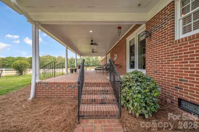 824 N Forest Hills School Road, Marshville, NC 28103