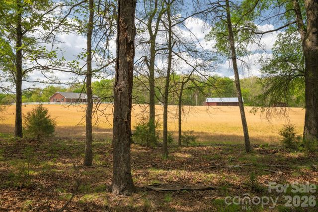 824 N Forest Hills School Road, Marshville, NC 28103