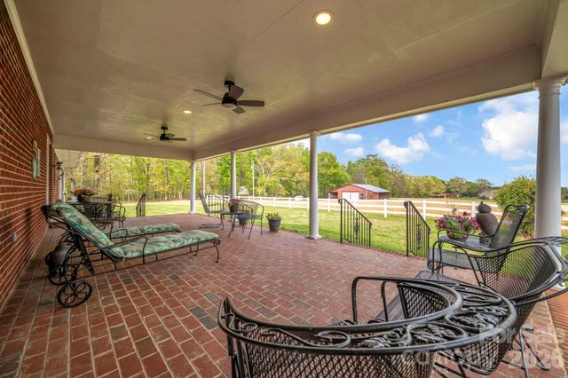824 N Forest Hills School Road, Marshville, NC 28103