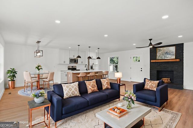 404 Taliaferro Drive, Hogansville, GA 30230