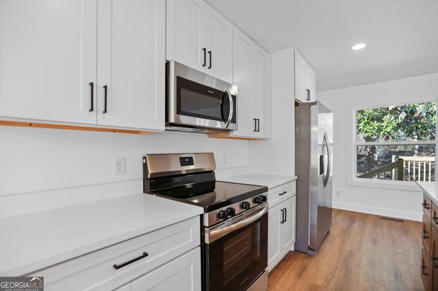 404 Taliaferro Drive, Hogansville, GA 30230