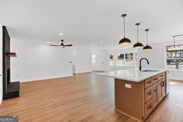 404 Taliaferro Drive, Hogansville, GA 30230