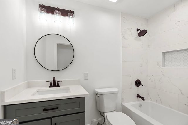 404 Taliaferro Drive, Hogansville, GA 30230