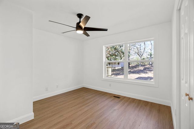 404 Taliaferro Drive, Hogansville, GA 30230