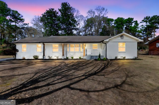 404 Taliaferro Drive, Hogansville, GA 30230