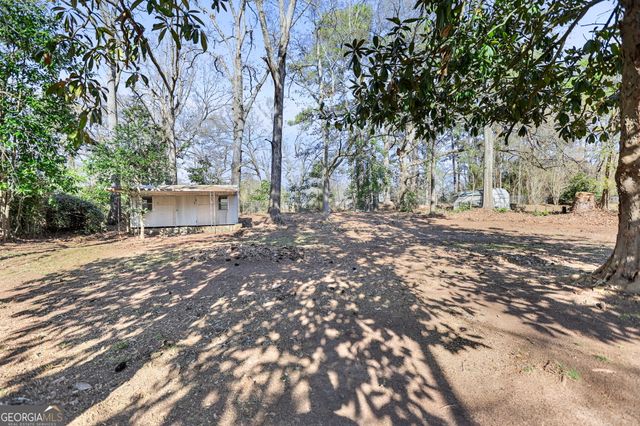 404 Taliaferro Drive, Hogansville, GA 30230