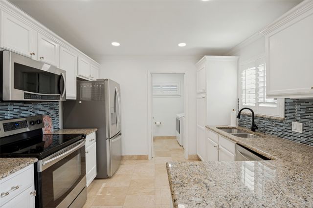 10810 Beauty Lane, Dallas, TX 75229