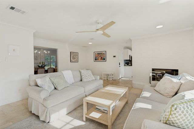 10810 Beauty Lane, Dallas, TX 75229