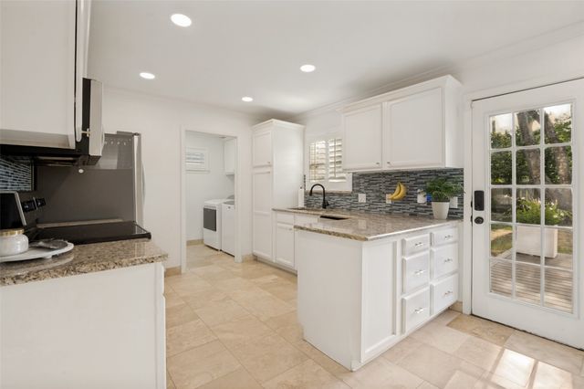 10810 Beauty Lane, Dallas, TX 75229