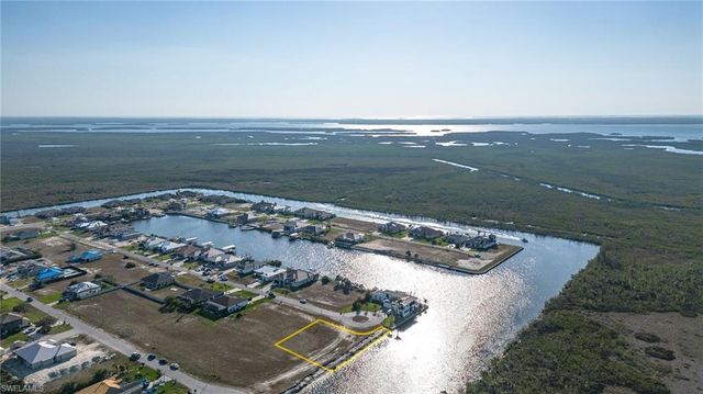 1729 NW 43rd AVE, Cape Coral, FL 33993