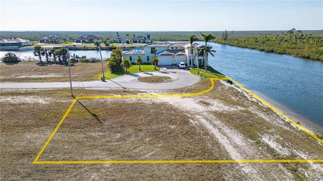 1729 NW 43rd AVE, Cape Coral, FL 33993