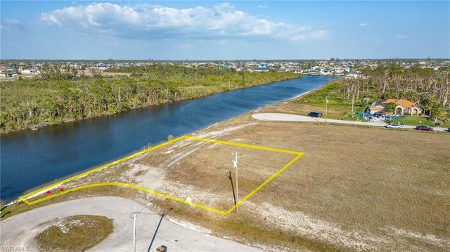 1729 NW 43rd AVE, Cape Coral, FL 33993