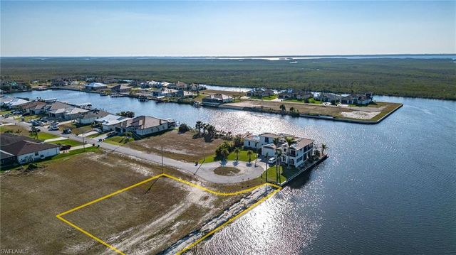 1729 NW 43rd AVE, Cape Coral, FL 33993