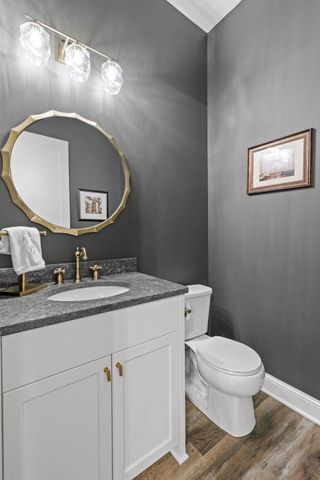2519 Condon Court, Mendota Heights, MN 55120
