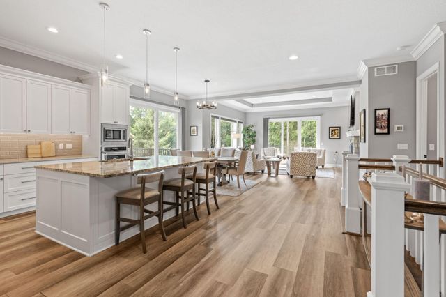 2519 Condon Court, Mendota Heights, MN 55120