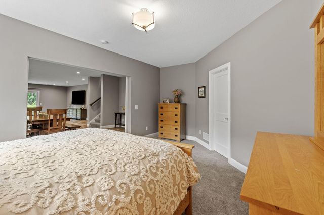 2519 Condon Court, Mendota Heights, MN 55120