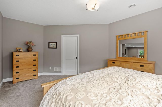 2519 Condon Court, Mendota Heights, MN 55120