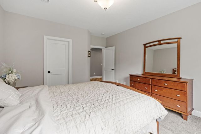 2519 Condon Court, Mendota Heights, MN 55120