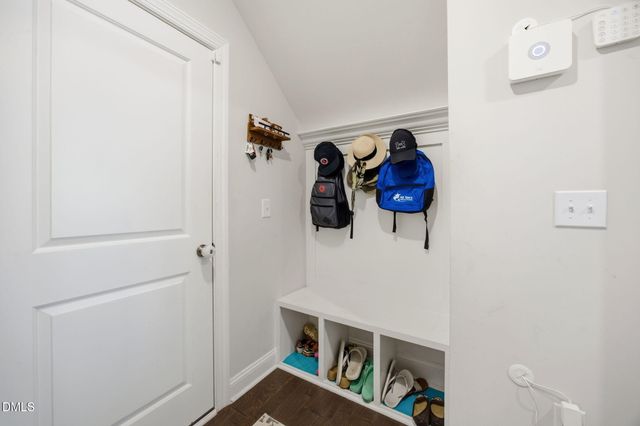 1804 Back Porch Way, Cary, NC 27519