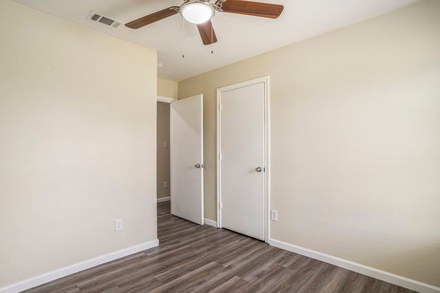 2200 Brookes Street A, Fort Worth, TX 76105