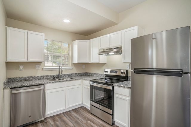 2200 Brookes Street A, Fort Worth, TX 76105