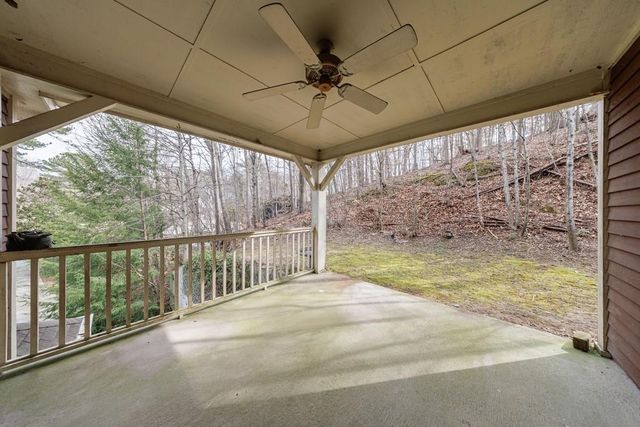 4334 Orchard Valley SE Drive, Atlanta, GA 30339