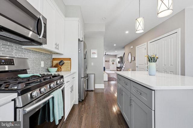 4832-32 OGLE ST, Philadelphia, PA 19127