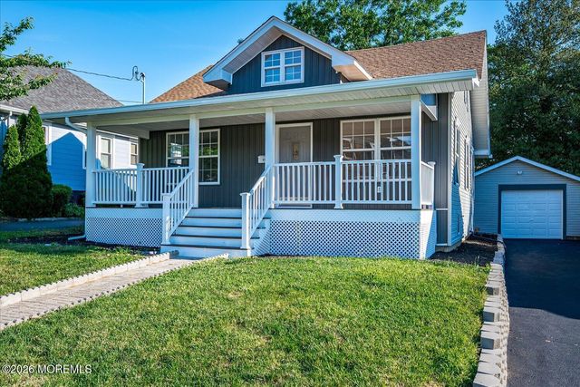 17 Washington Avenue, Leonardo, NJ 07737