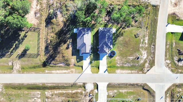 1225 Road 5202, Cleveland, TX 77327