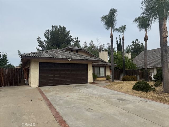 583 Le Harve, Lake Elsinore, CA 92530