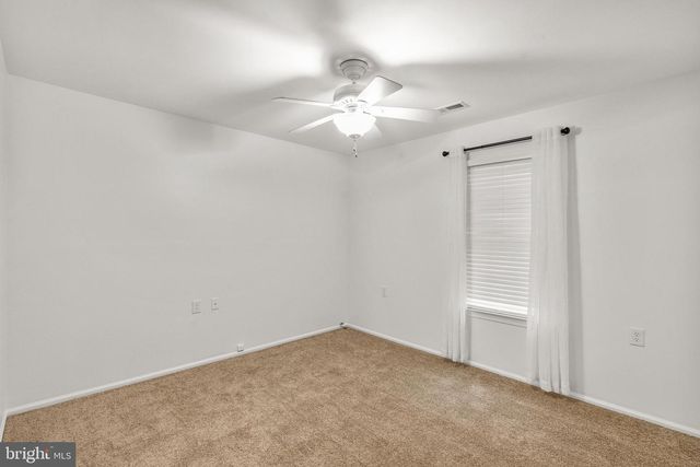 6 MONETA CT, Mount Laurel, NJ 08054