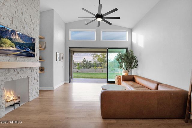 10262 E JASMINE Drive, Scottsdale, AZ 85255