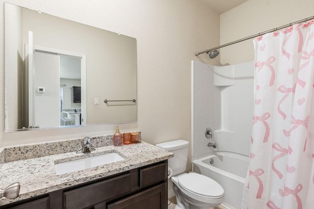 3432 Oregon Trail Road NE, Rio Rancho, NM 87144