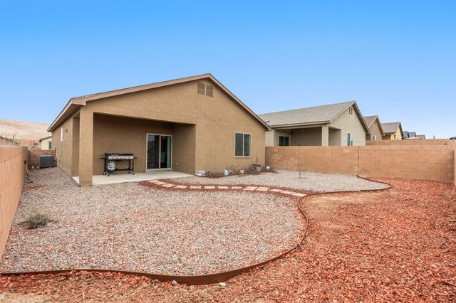 3432 Oregon Trail Road NE, Rio Rancho, NM 87144