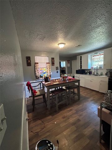 570 Sally Ann Drive, Shreveport, LA 71106