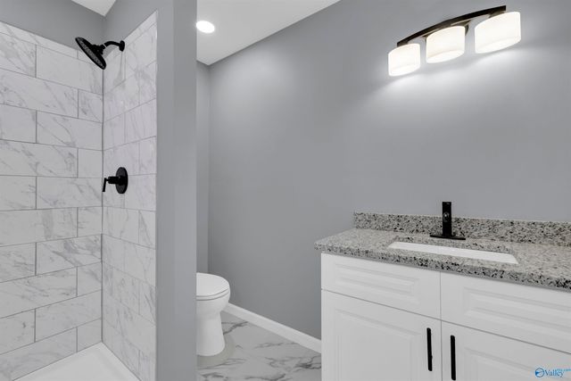 10033 County Road 121, Valley Head, AL 35989