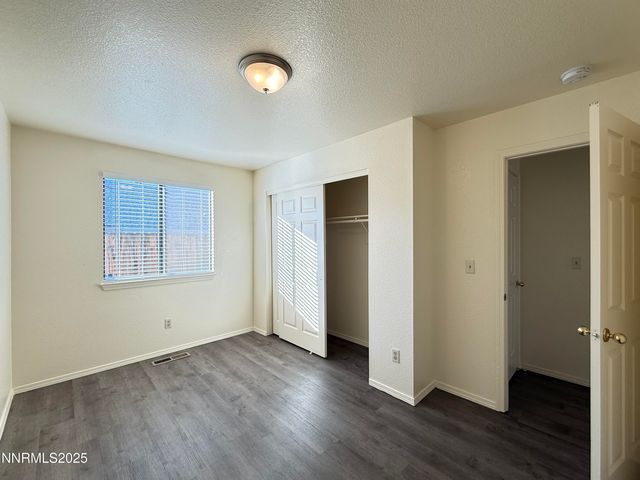 982 Ridgeview Drive, Carson City, NV 89705