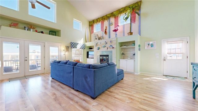 727 La Juana Ct, Port Aransas, TX 78373