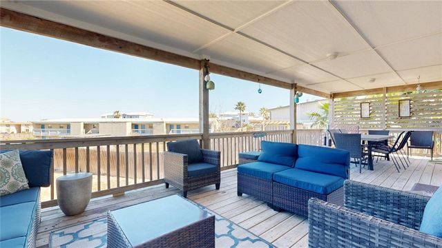 727 La Juana Ct, Port Aransas, TX 78373