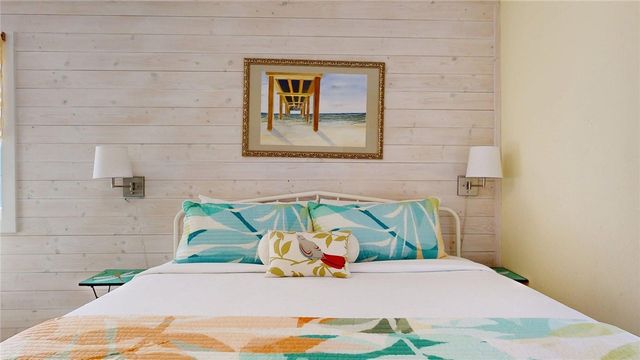 727 La Juana Ct, Port Aransas, TX 78373