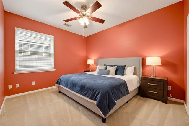 7 Windridge Place, The Woodlands, TX 77381