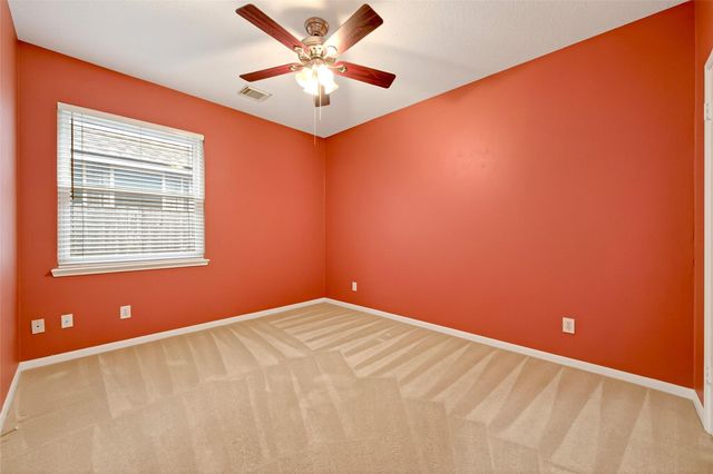 7 Windridge Place, The Woodlands, TX 77381
